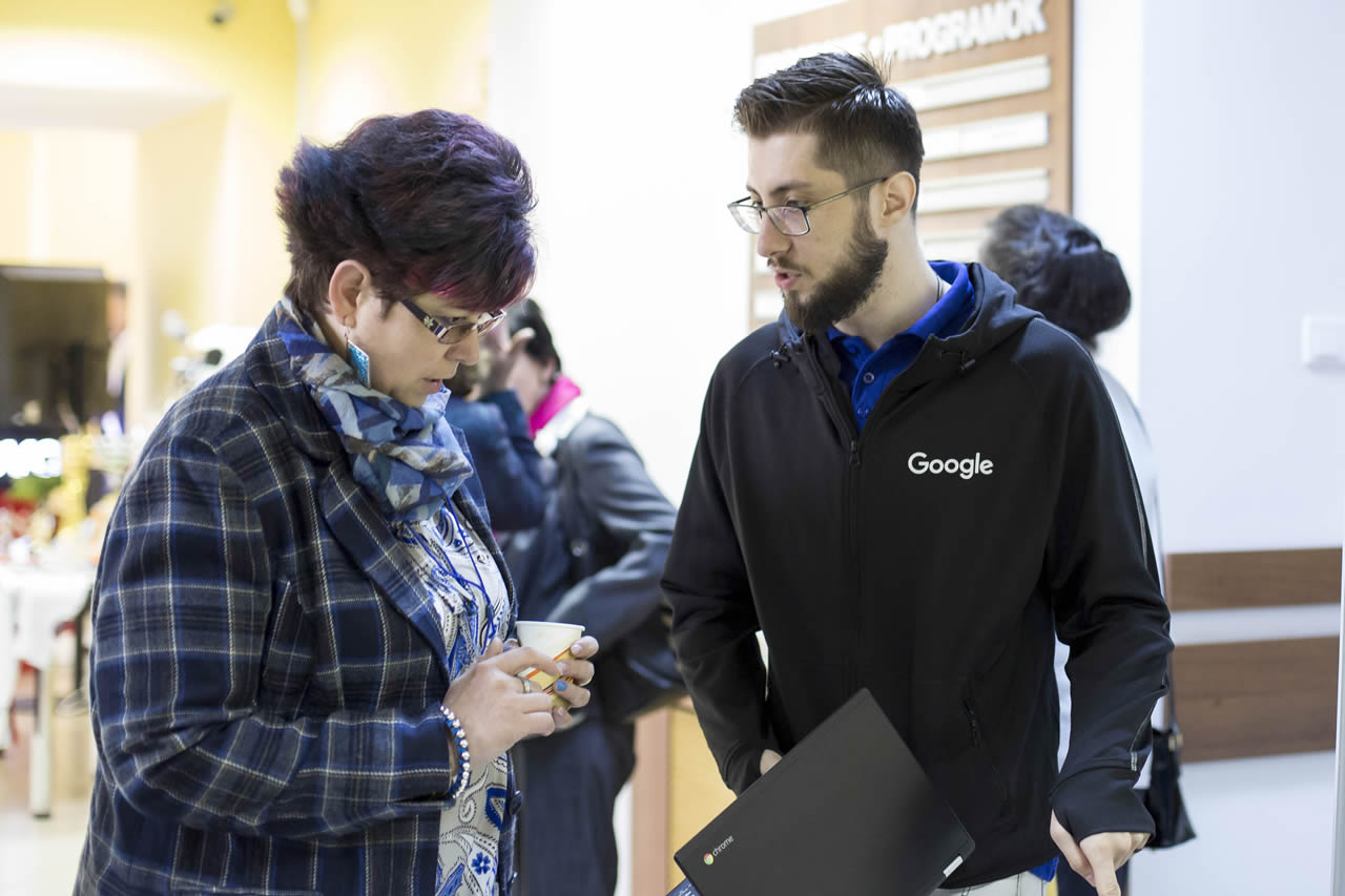 utilizarea-tehnologiei-moderne-in-educatie-12
